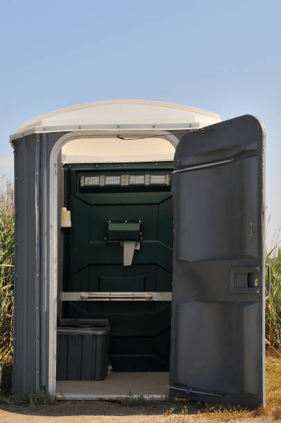 Portable Toilet Options We Offer in Mcpherson, KS